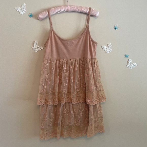 Dusty Rose Lace Short Dress - Picture 2 of 5
